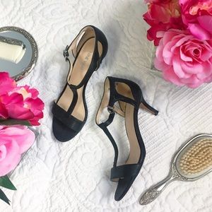 -Nine West- 💕kitten Sandals